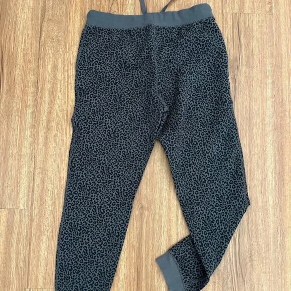🐨 NWT J. Crew Sweatpants! - Picture 5 of 6